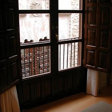 Mayor 71- El Hostalito Guest house