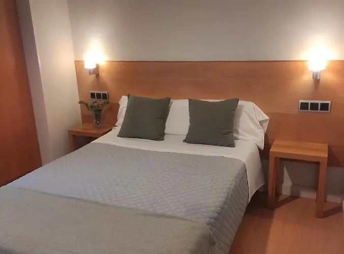 Mayor 71- El Hostalito 3* 엘부르고데오스마