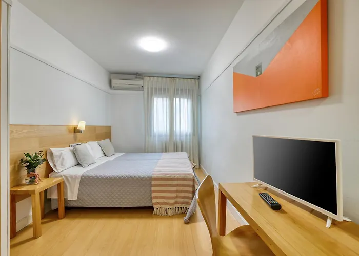 Mayor 71- El Hostalito 엘부르고데오스마