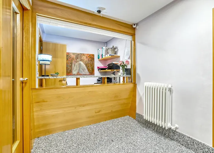 Mayor 71- El Hostalito 3* 엘부르고데오스마